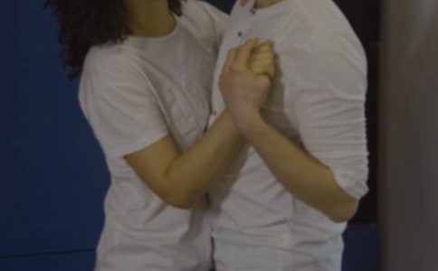 爸妈黑也能生出白嫩宝宝