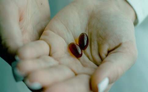 �μ���ҩ����