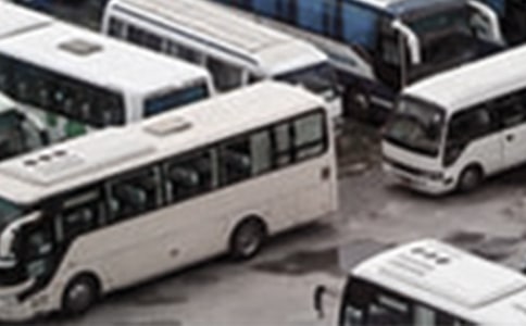 梦见自己坐客车