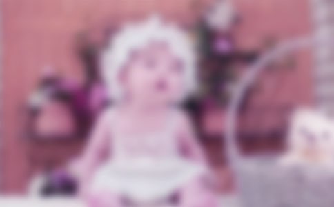 女宝宝怎么换纸尿裤