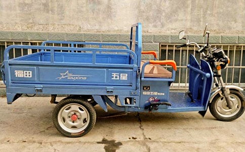 梦见坐三轮车