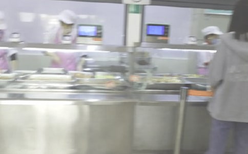 梦见托儿所食堂