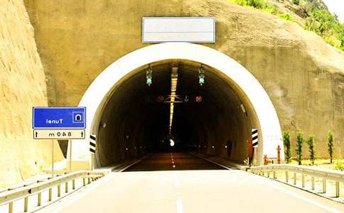 梦见隧道坍塌