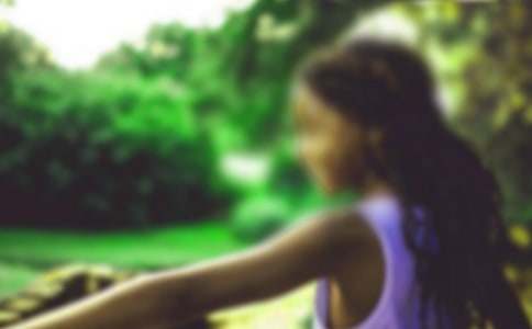 �μ���СŮ����Ь