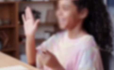 �μ�ħ����Ů�����Ϸ�