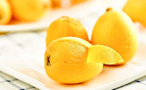 冰糖炖枇杷孕妇能吃吗孕妇吃枇杷需要注意什么